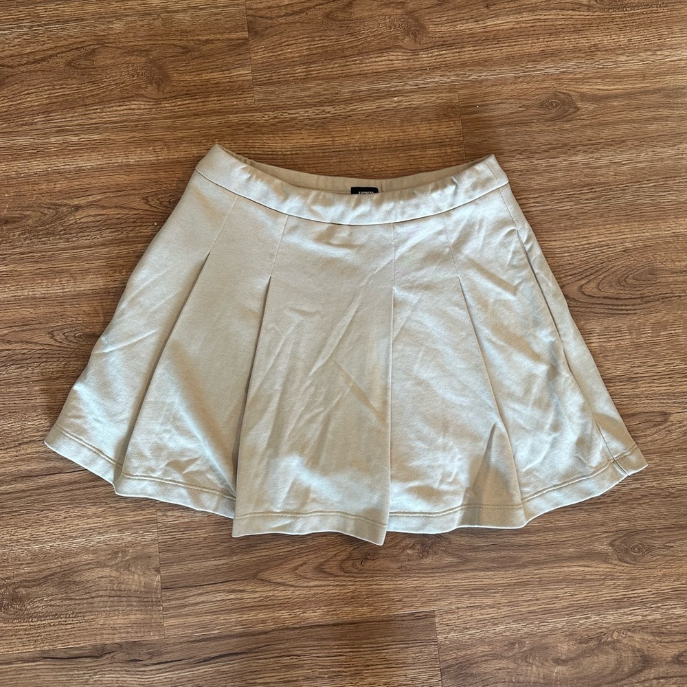 Express Cream Pleated Skater Mini Skirt